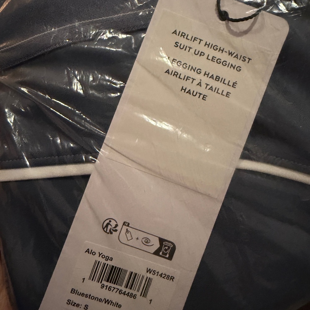 ALO Yoga Airlift High-Waist Suit Up Legging Size Small - Picture 5 of 6